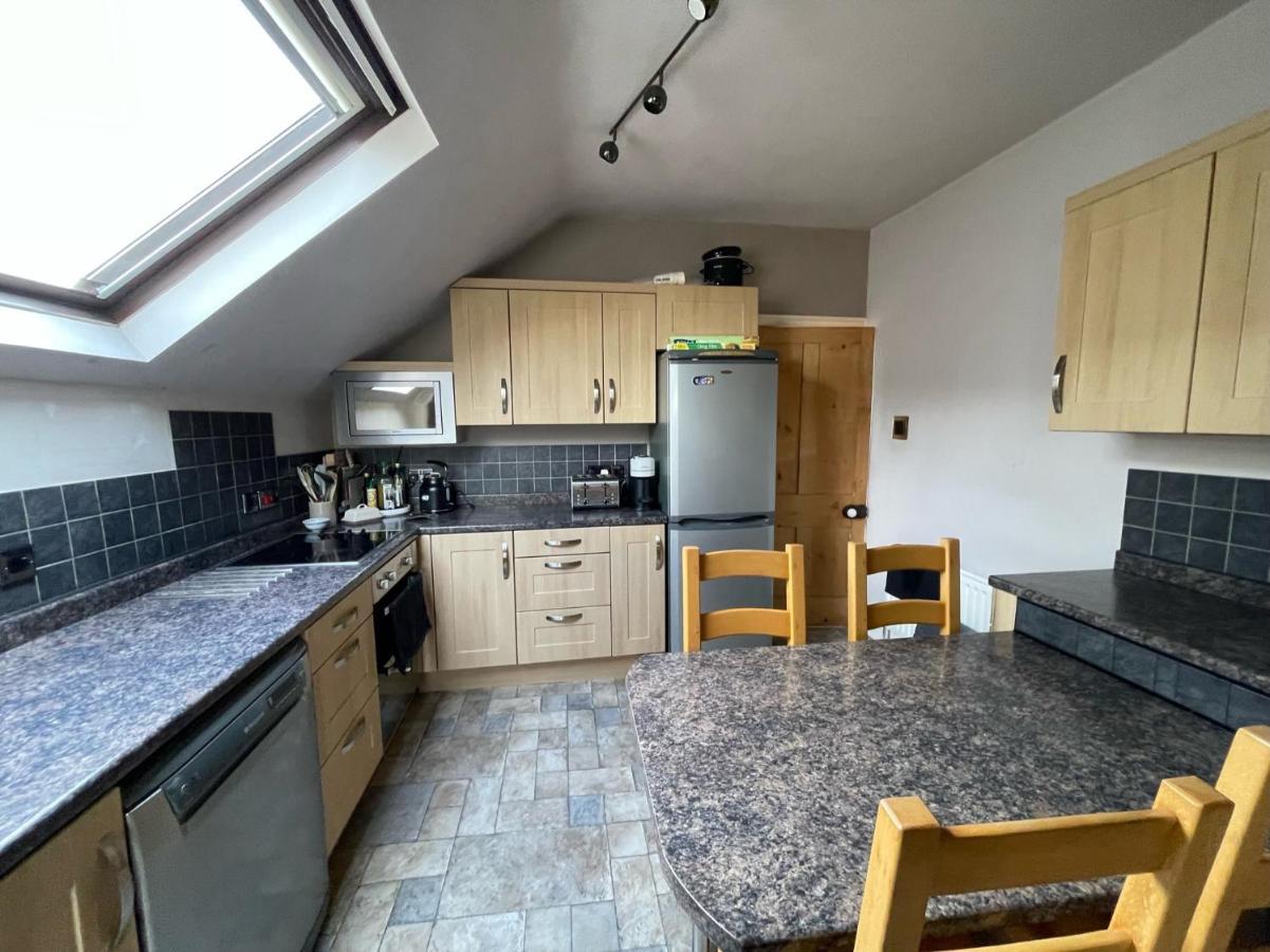 Seaside Rentals Bournemouth - 2Br, Upto 6Ppl, Beach 3 Min Walk, Dogs Ok, Wifi, Park 2 Cars Extérieur photo