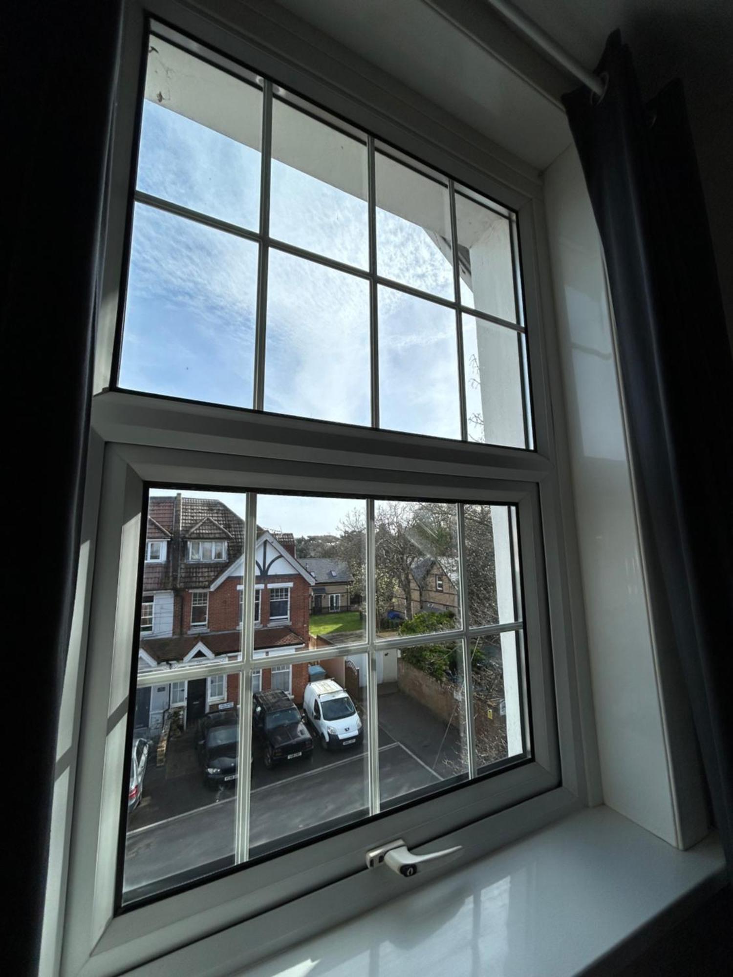 Seaside Rentals Bournemouth - 2Br, Upto 6Ppl, Beach 3 Min Walk, Dogs Ok, Wifi, Park 2 Cars Extérieur photo