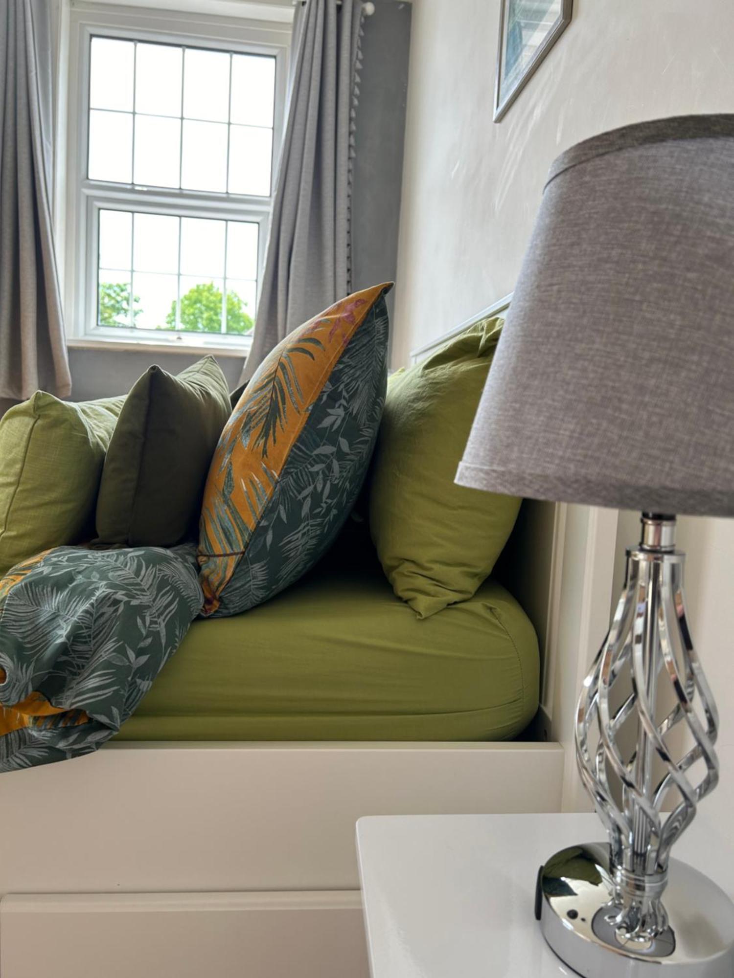 Seaside Rentals Bournemouth - 2Br, Upto 6Ppl, Beach 3 Min Walk, Dogs Ok, Wifi, Park 2 Cars Extérieur photo