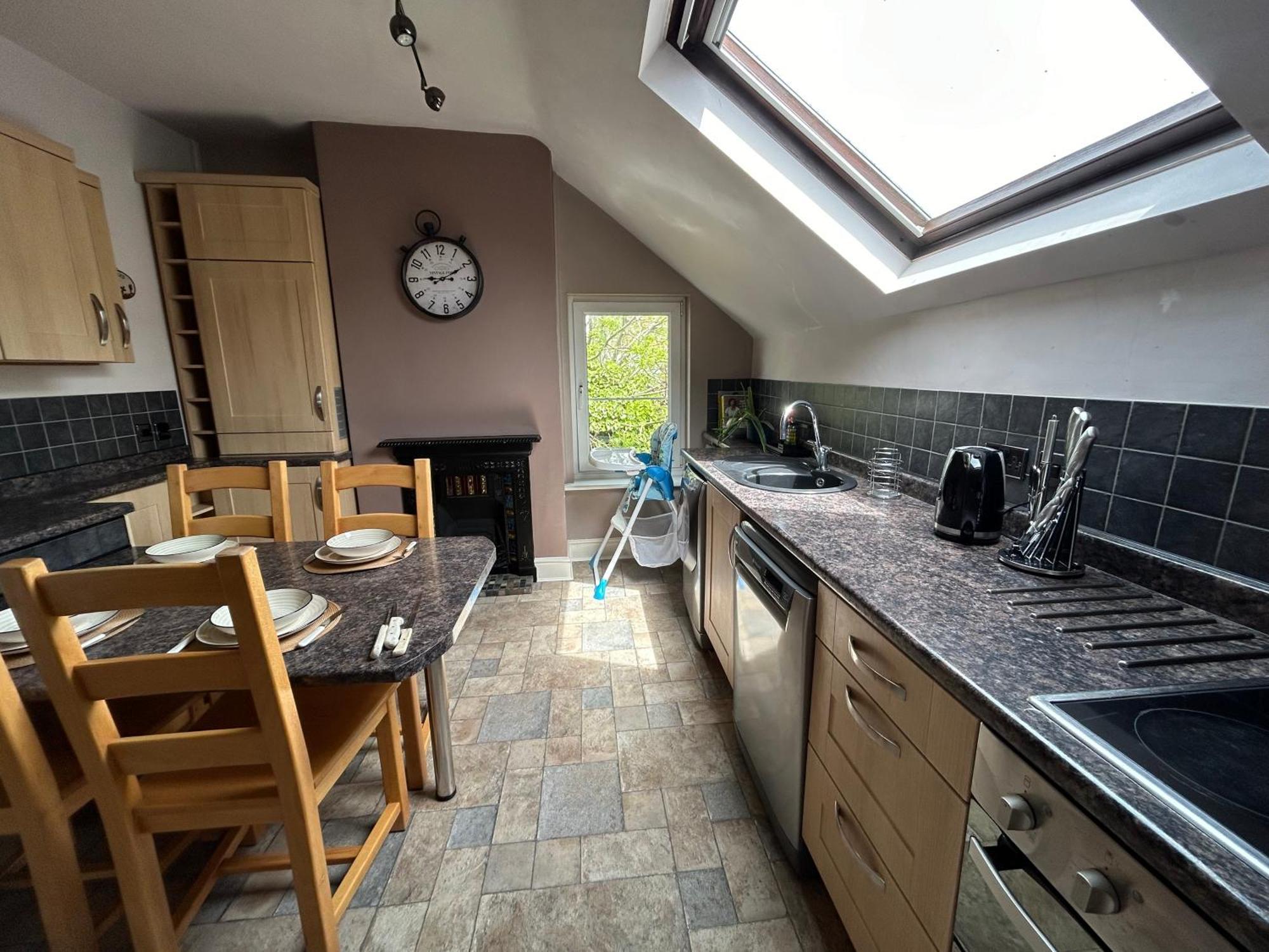 Seaside Rentals Bournemouth - 2Br, Upto 6Ppl, Beach 3 Min Walk, Dogs Ok, Wifi, Park 2 Cars Extérieur photo