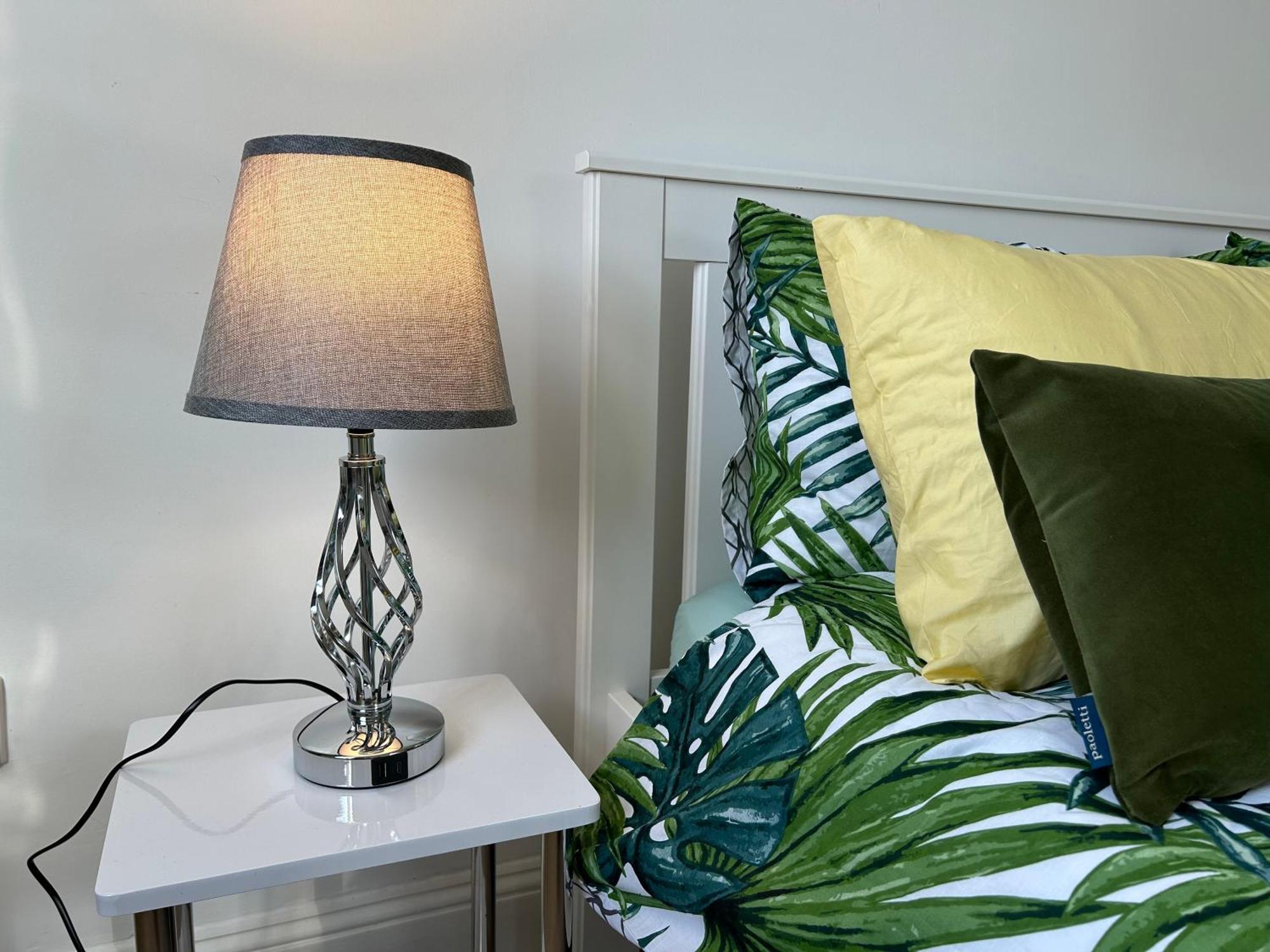 Seaside Rentals Bournemouth - 2Br, Upto 6Ppl, Beach 3 Min Walk, Dogs Ok, Wifi, Park 2 Cars Extérieur photo